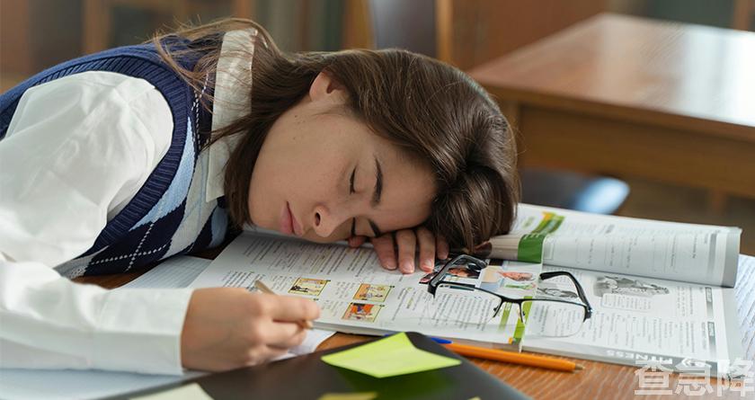 查急降,查急降官网,免费论文查重,免费论文查重修